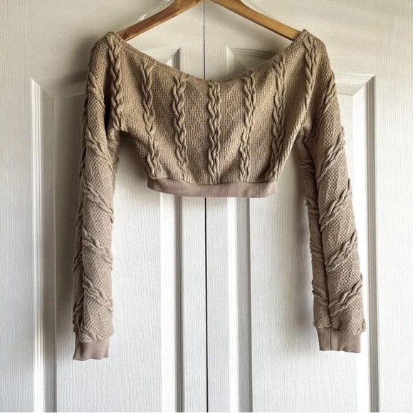 Fashion Nova Been Cozy Crop Cable Knit Sweater - Picture 4 of 7